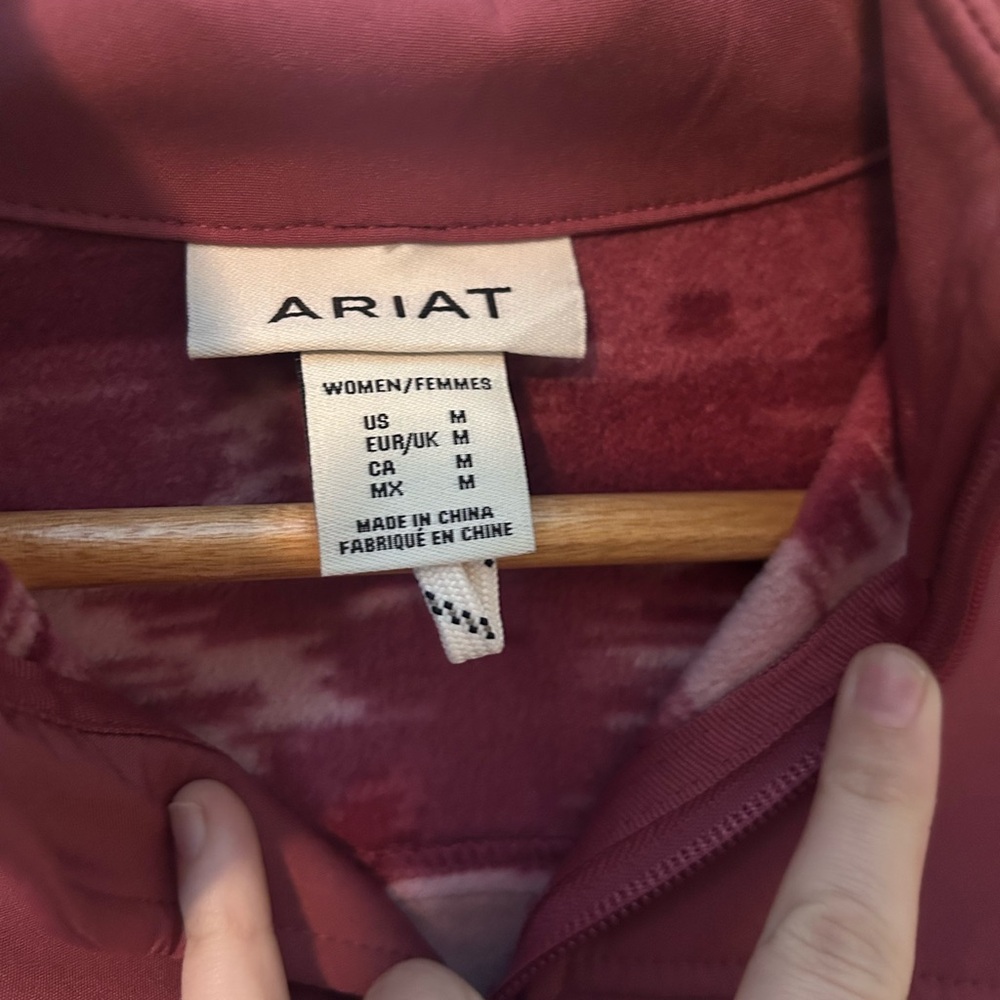 NWT Ariat Team Softshell Jacket, Color Rose Size M Western Cowgirl - Picture 5 of 15